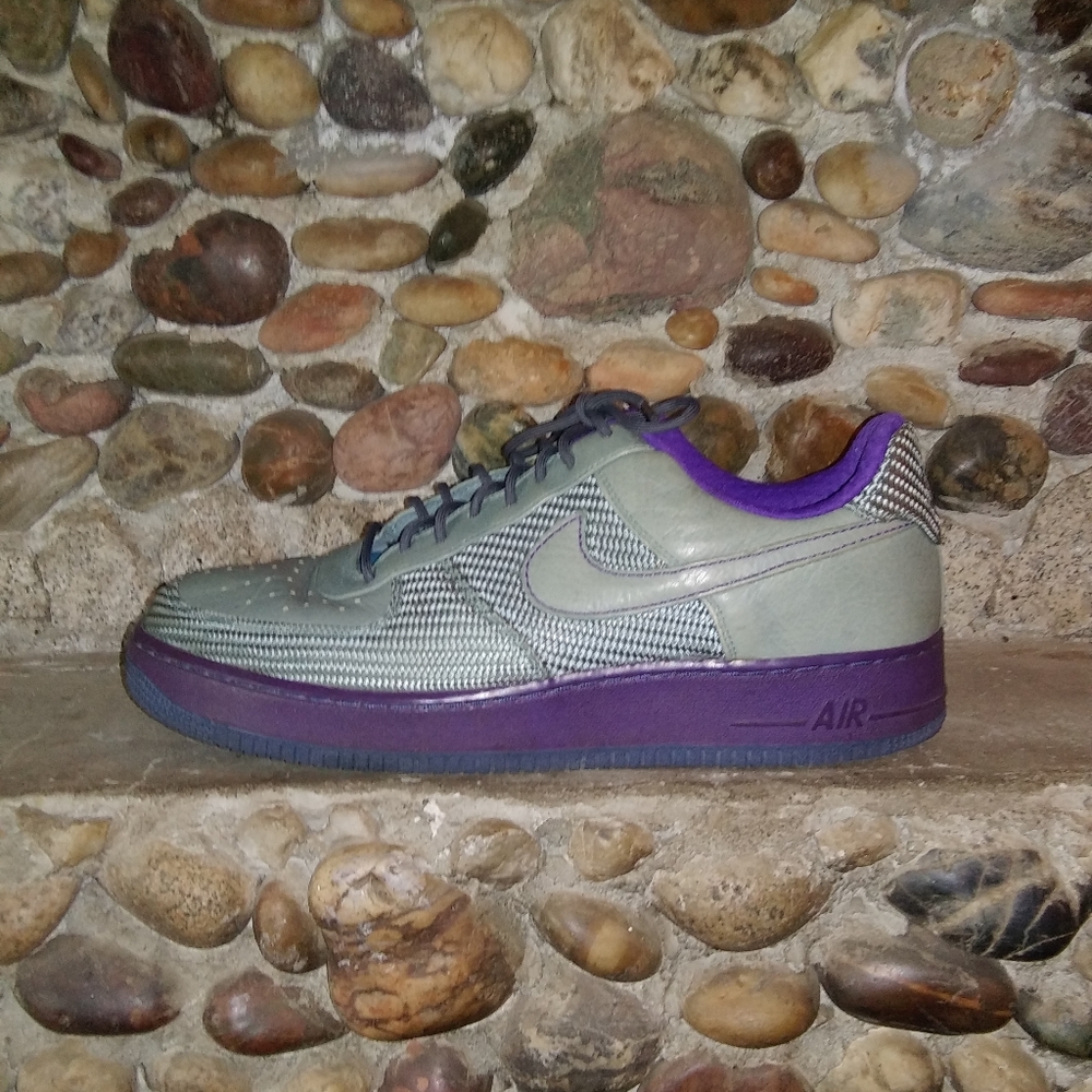 Nike Air Force 1